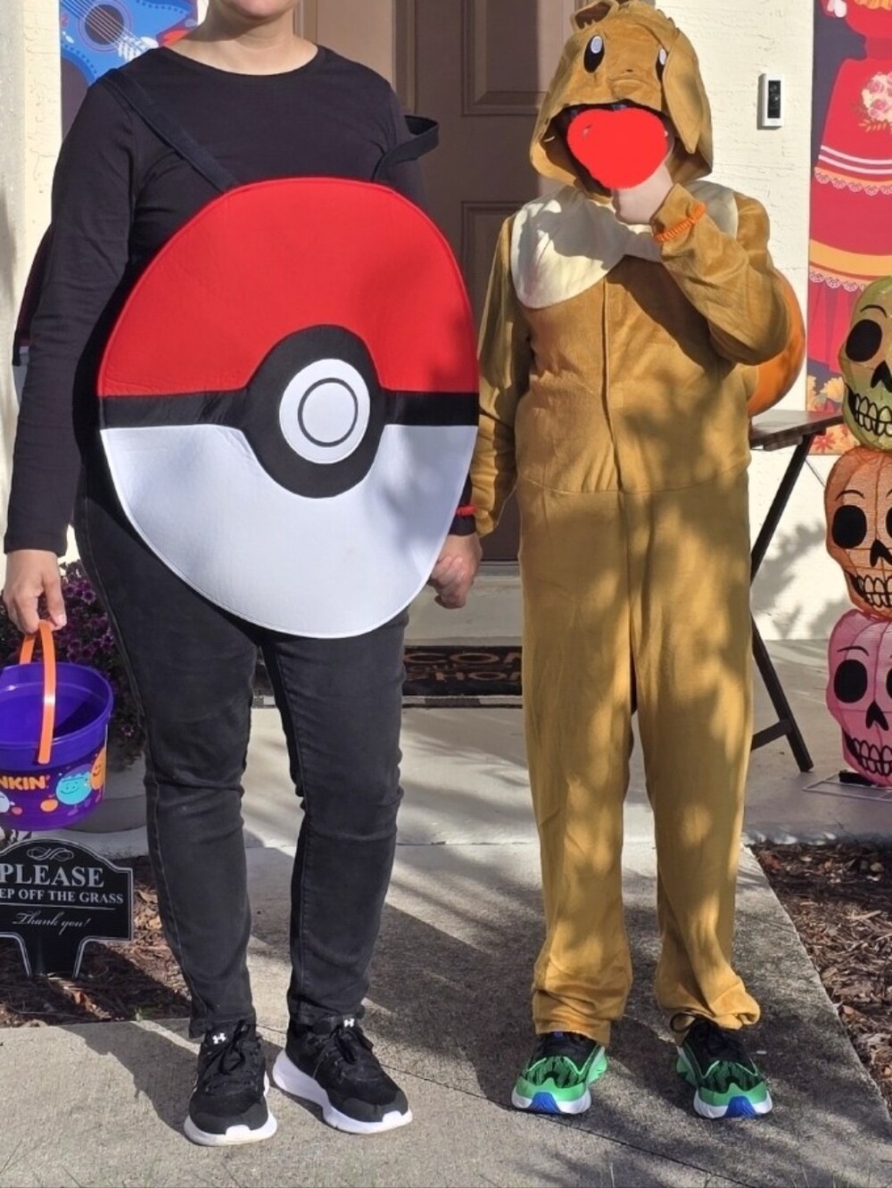 Disguise Poké Ball Adult Costume Halloween Ages 8+